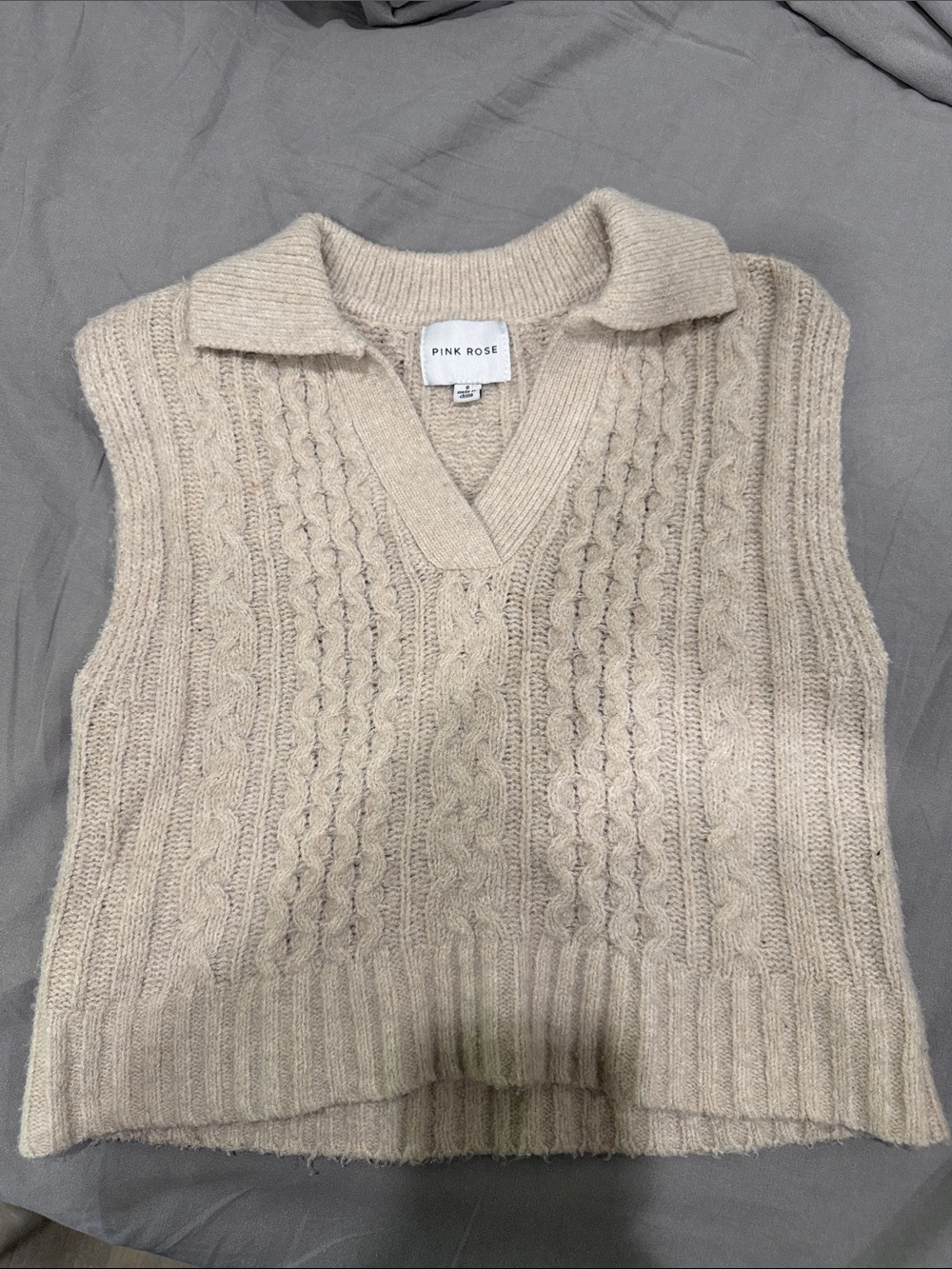Pink Rose Cream Cable-Knit V-Neck Collared Sweater Vest